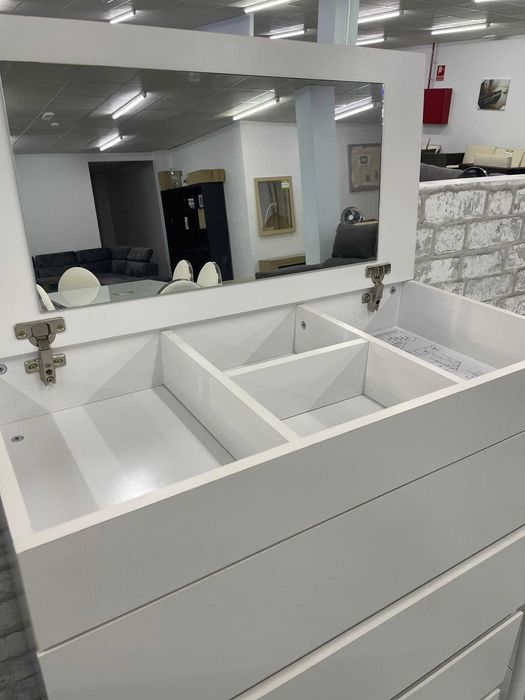 Comoda com espelho PAga na ato entrega Envio GRATIS