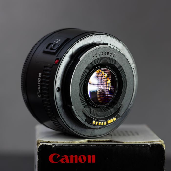 Canon EF 50mm f1.8 II портретний об'єктив