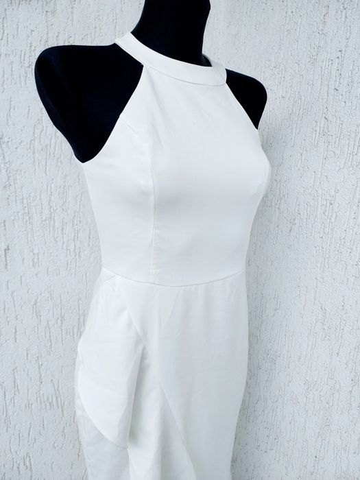 Nowa elegancka sukienka w roz XS/S.