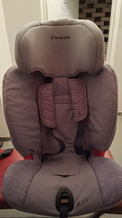 Fotelik samochodowy  Maxi Cosi  9-35 kg