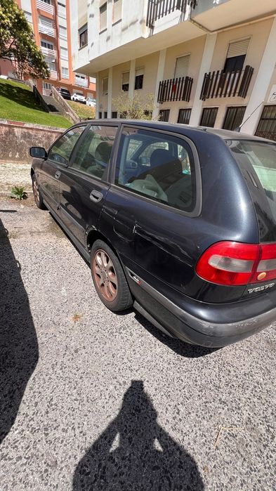 Vendo Renault Mégane Break + Volvo V40 | 1.800€ o conjunto