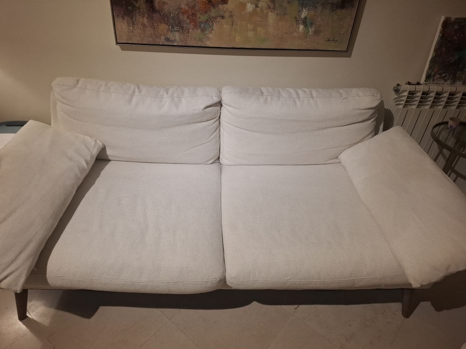 Sofá branco Area
