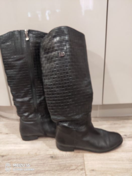 Продам женские сапоги 37,38 р