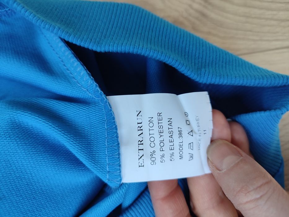 Niebieska bluza rozpinana bawełniana na zamek 152