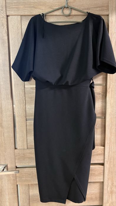 Продам сукні в ідеальному стані