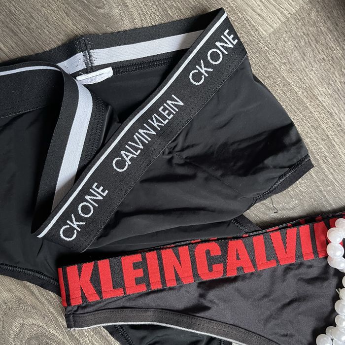 Труси Calvin Klein р. L стрінги модал