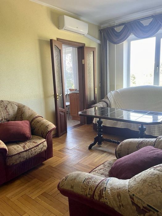 Оболонь, метро Мінська, Івасюка 39а, 3-х кімнатна квартира