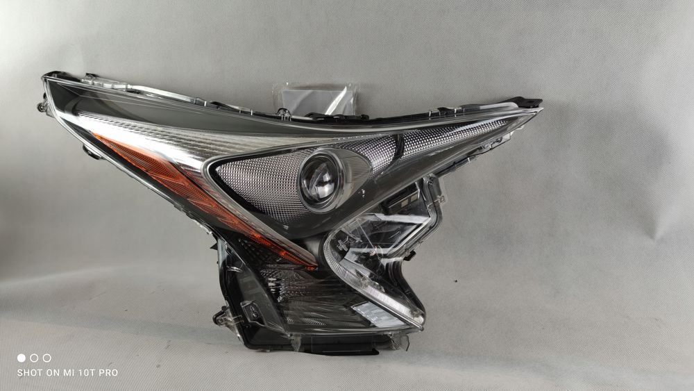 toyota prius iv full led prawy reflektor lampa prawa