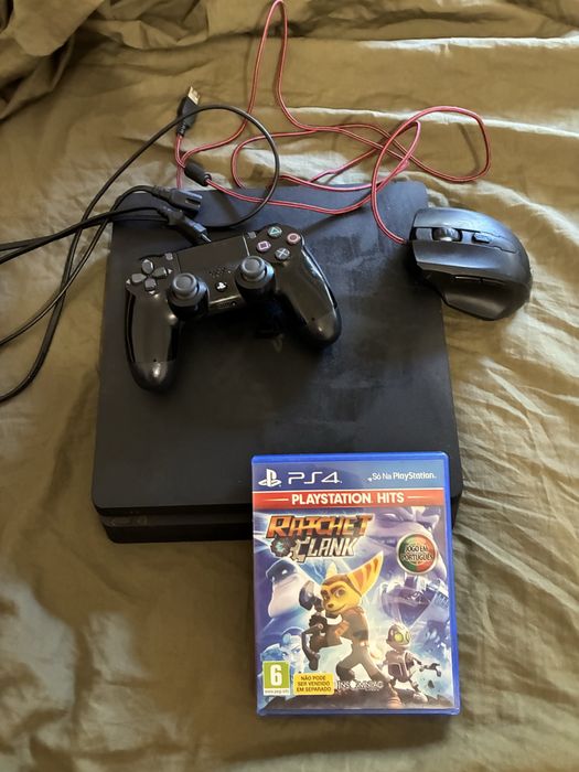 Playstation 4  + Comando + 1 Jogo + Rato Gamer