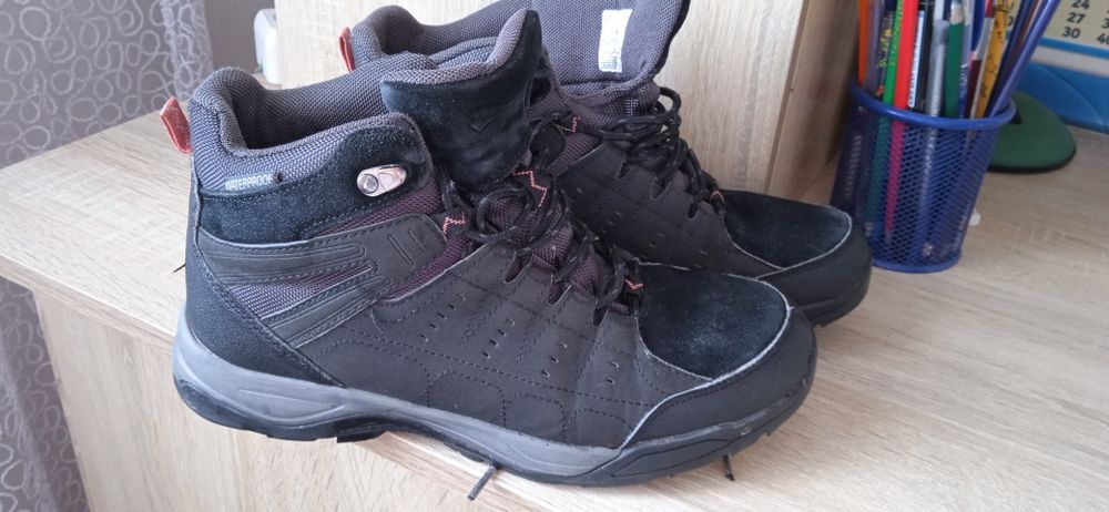 Водовідштовхуючі,мембранні чоботи Crivit 39 розміру