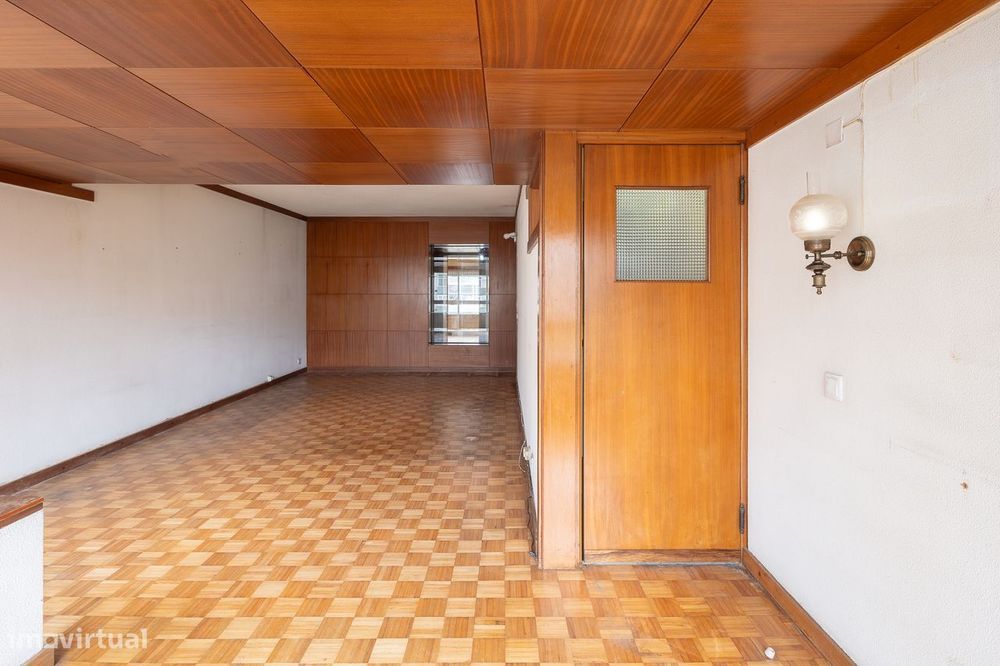 T2 com garagem nas Olaias