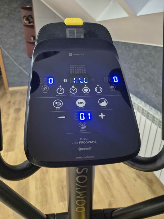 Orbitrek Domyos C3.0 (500) – magnetyczny, Bluetooth, 9 programów, stan bardzo dobry