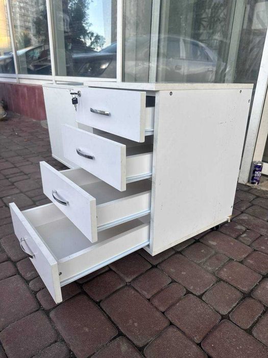 Офісні тумби — великий вибір, розпродаж