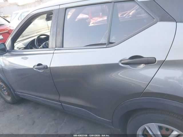 NISSAN KICKS S xtronic CVT 2020