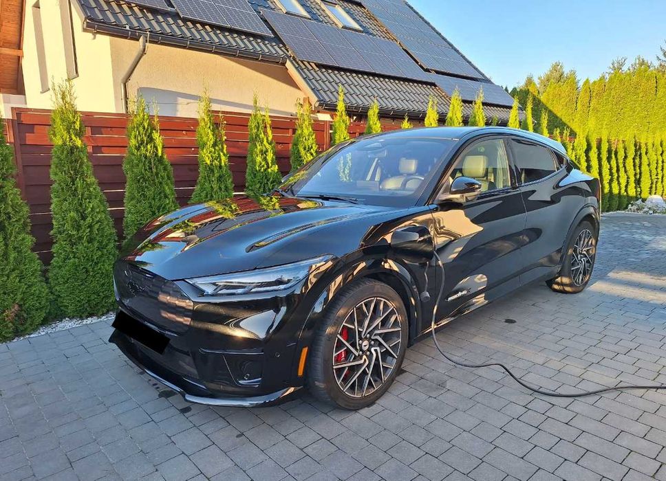 Ford Mustang Mach-E GT 98кВт 2022