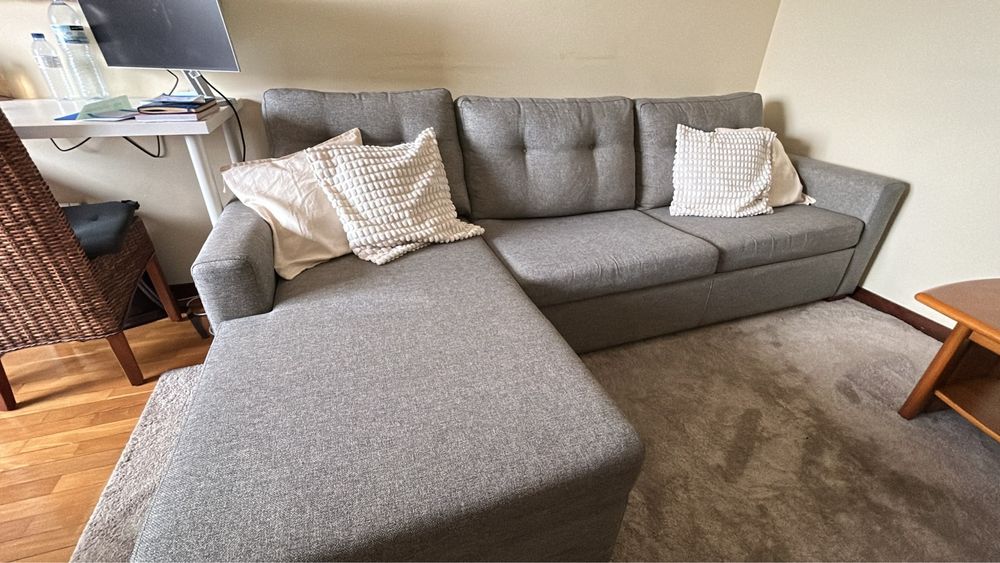 Sofa Semi- novo