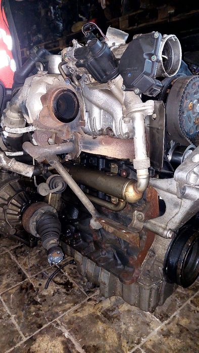 Двигун мотор 1.9 код BLS Golf 5 Caddi Touran...