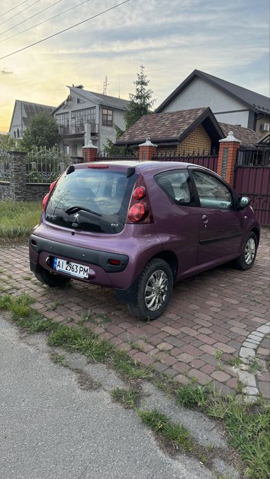 Продам пижо 107 2013 рік