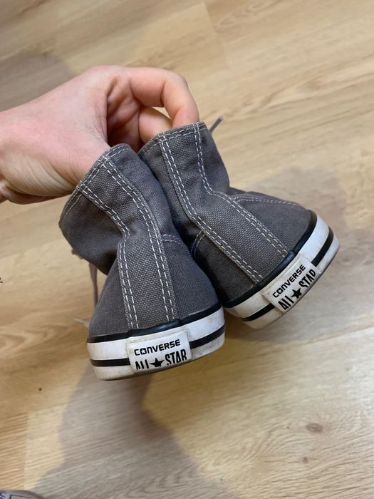 Converse жіночі, оригінальні, в світло-сірому кольорі