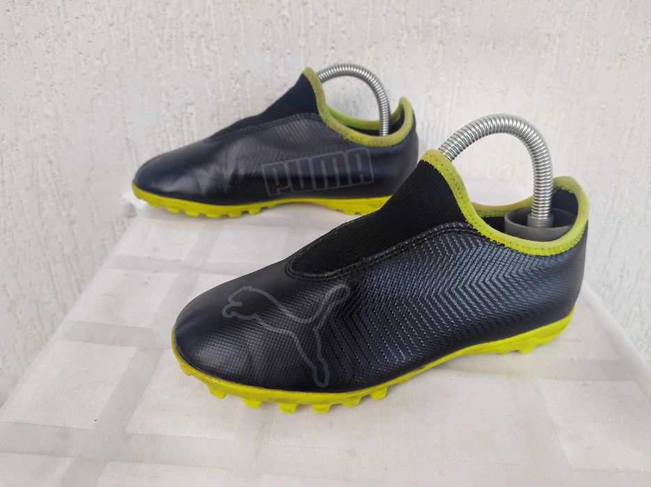 Футзалки,бутси,сороконожки Puma finesse astro turn р.32