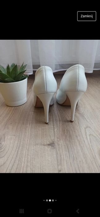 Białe buty rozmiar 35