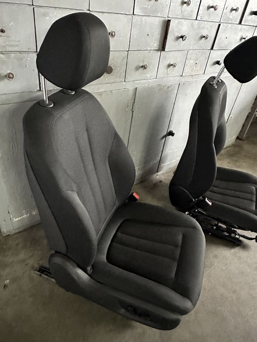 Сидіння BMW G30