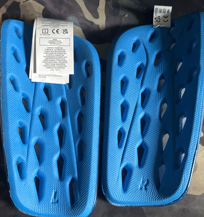 Ochraniacze do piłki nożnej Adidas X SG League