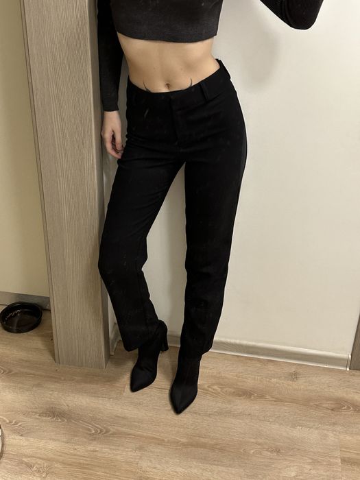 Класичні штани розміру S