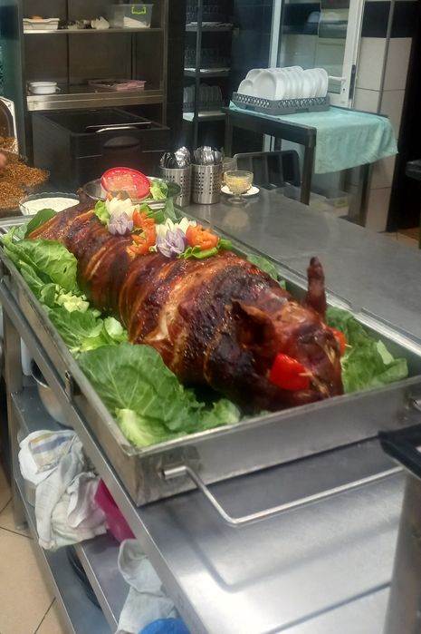 Pieczony Prosiak -Pieczona Szynka Catering Wesele- Imprezy