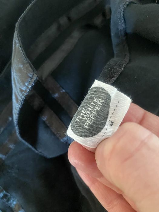 Czarna bawełniana krótka sukienka tunika z dużym kołnierzem