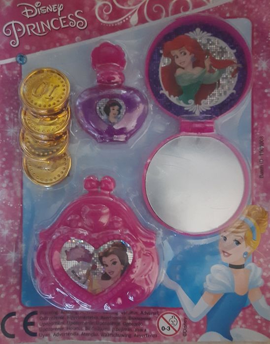 Продам Disney набор.