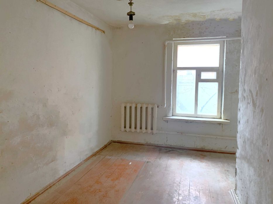 Елітний Центр. Парк Перемога/Співоче Поле. Закритий двір. Окремий вхід