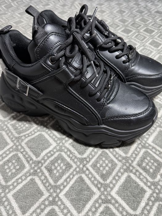 Buffalo Classic czarne sneakersy roz. 40