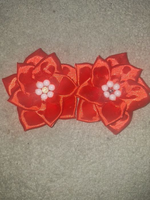 Заколки для волосся