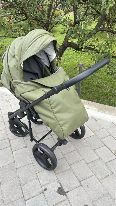 Коляска дитяча з двома модулями