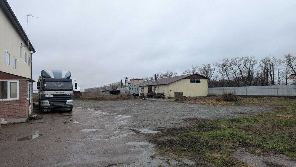 Виробничо-складський комплекс, с. Мирне, поруч Бориспіль, Рогозів
