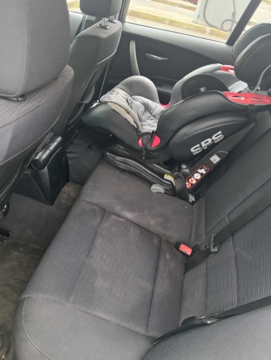 Vendo BMW Série A muito bem estimada