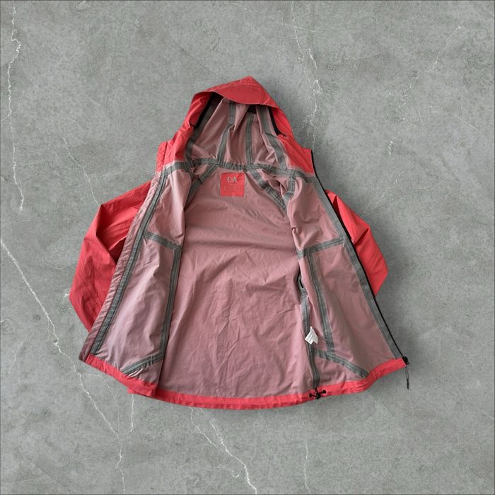 Trekkingowa funkcyjna nieprzemakalna kurtka damska