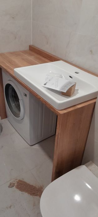 Szafki  łazienkowe dzwi