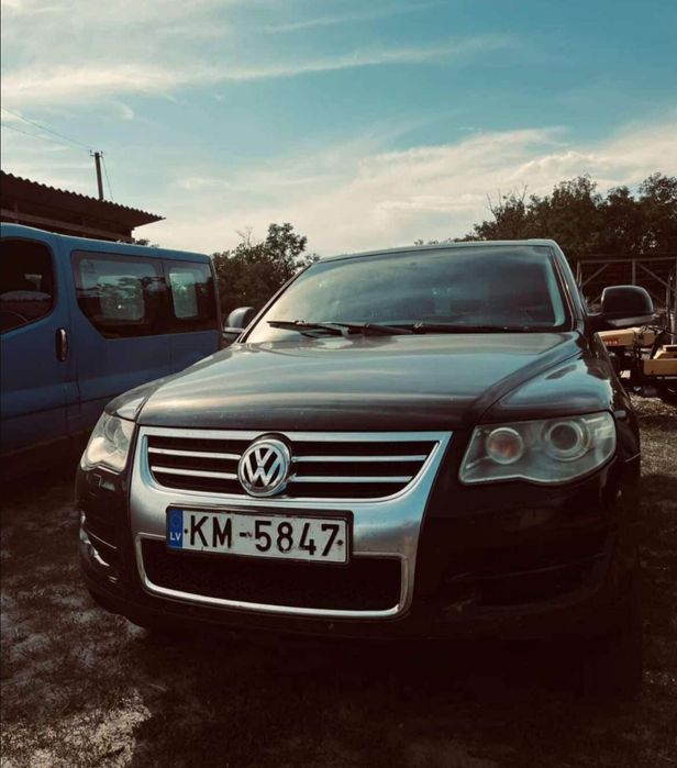 Volkswagen Tuareg 3.0 tdi