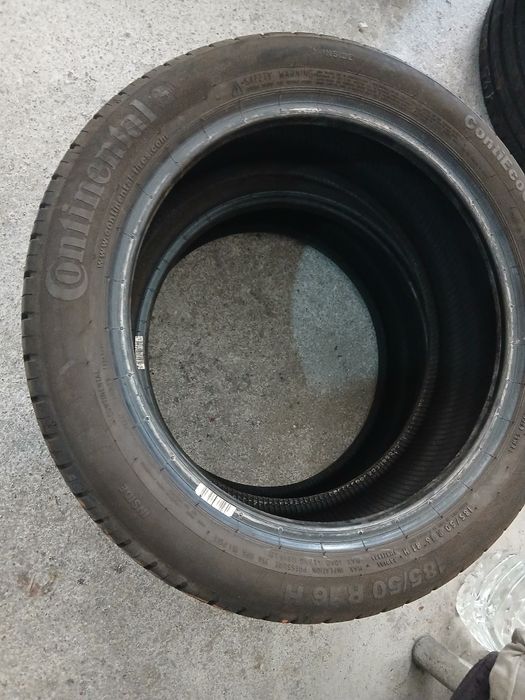 4 Pneus 185/50R16 Continental seminovos