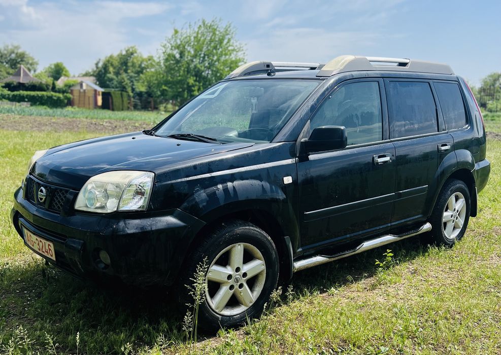 Продам Nissan X-Trail в кузові T30 2004року