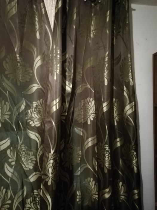 Cortinas em tecido opaco