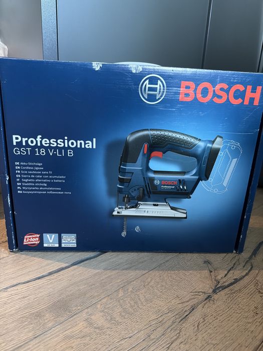 Wyrzynarka akumulatorowa BOSH GST 18 V-LI B + nowe ostrza