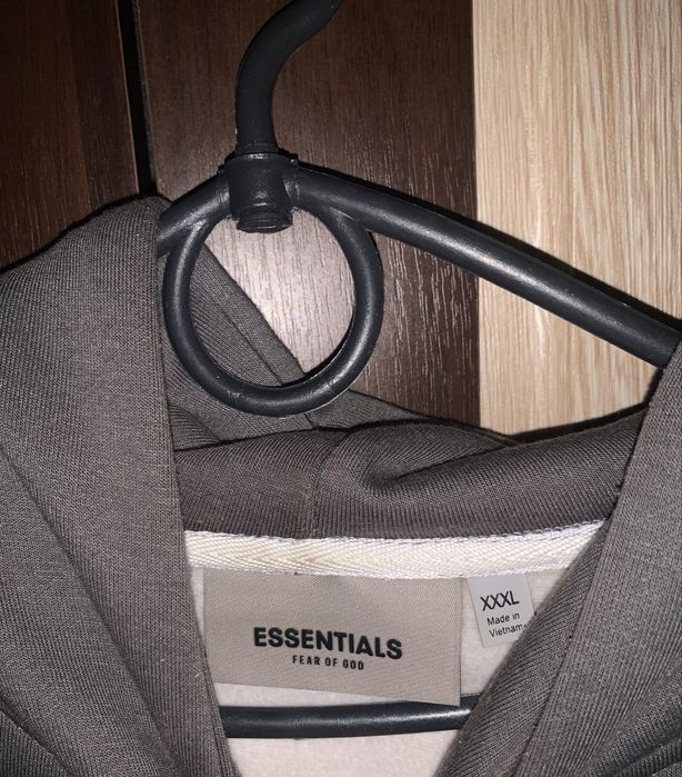 Essentials кофта, в идеальном состоянии