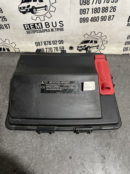 Кришка корпусу  запобіжників Vito W639 Віто Віано