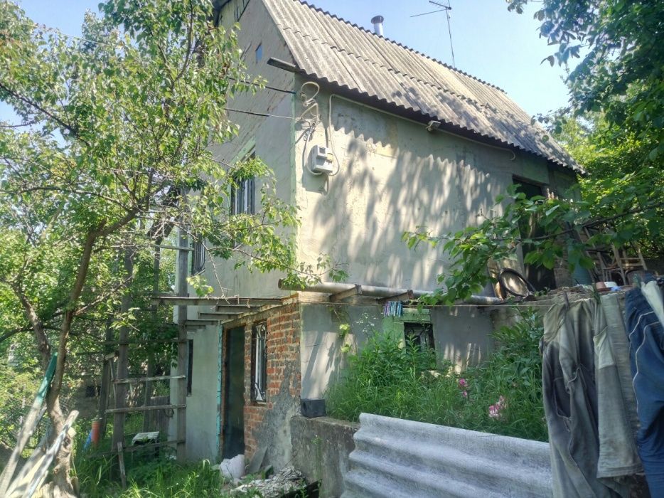 Продам дачу в змиевском районе