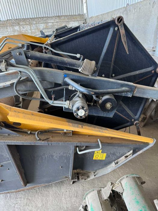 Жниварка AGCO 6,7 м