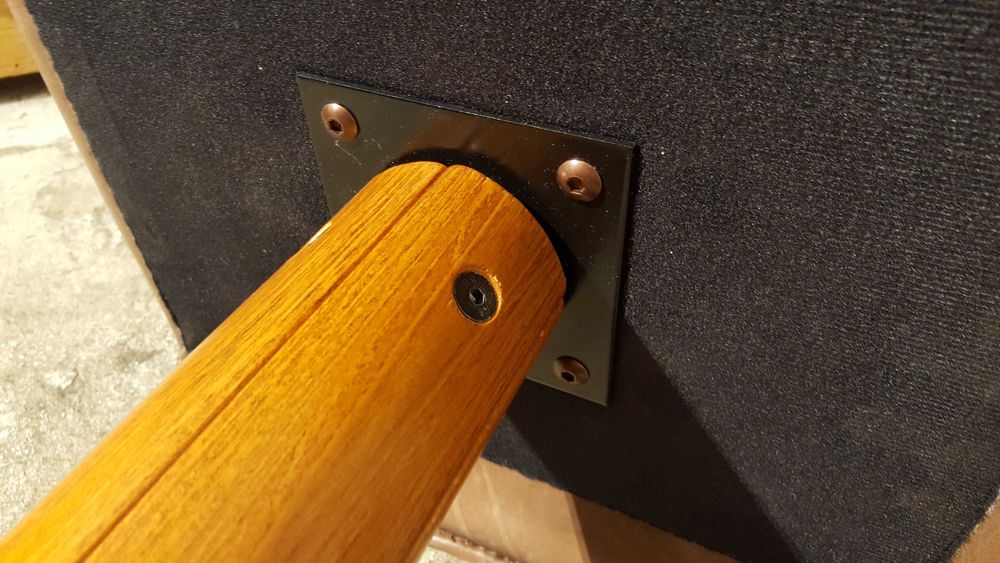 Pufa/stołek/taboret/podnóżek skórzany  - Made in Germany