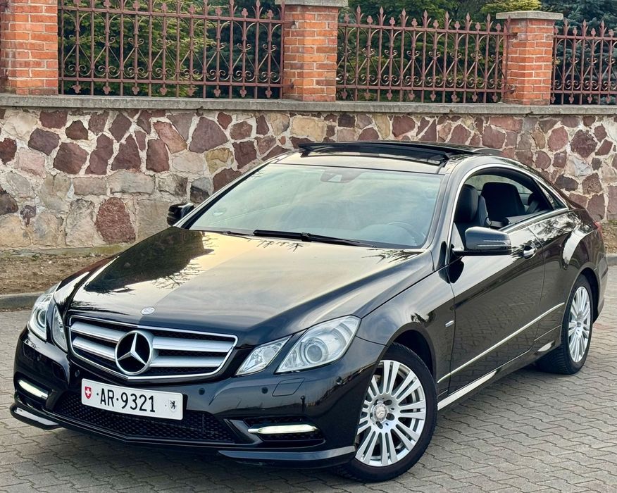Mercedes-Benz Klasa E E350 Coupe Super Stan Szwajcaria!